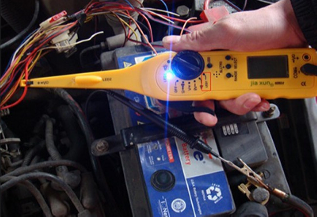 Testeur de circuit électrique de voiture MS8211 (rouge)